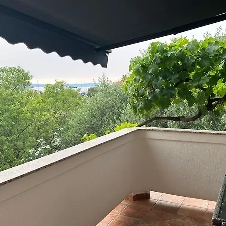 Anica Supetarska Draga