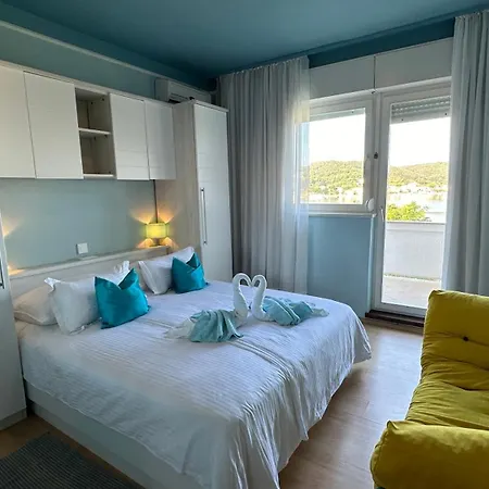 Anica Supetarska Draga