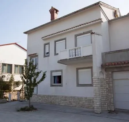 Anica Supetarska Draga