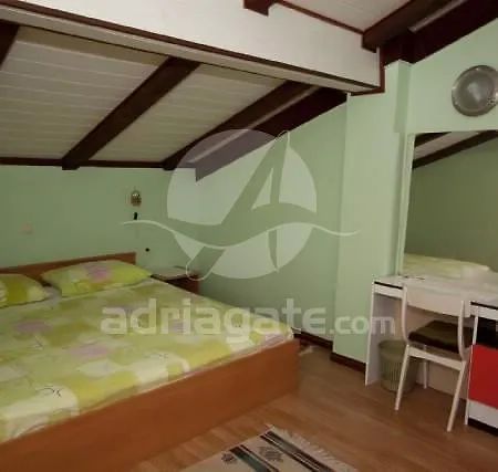 Apartament Anica Supetarska Draga